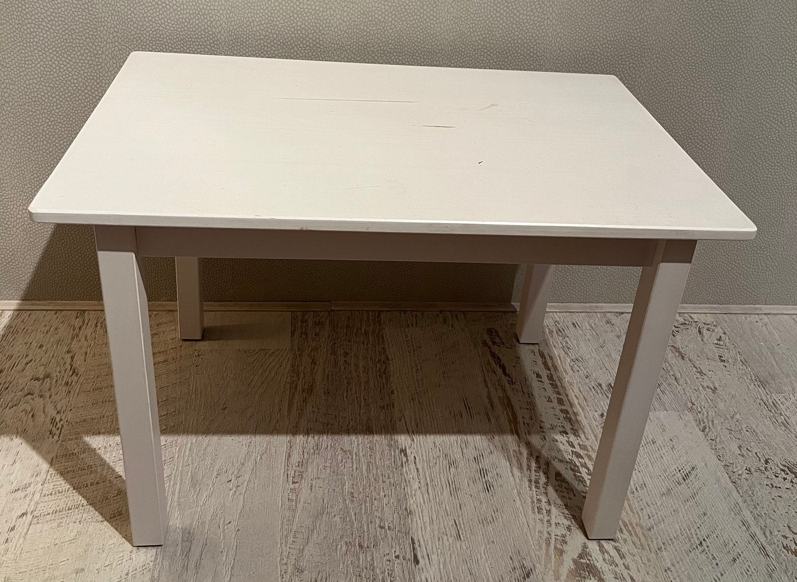 Sundvik speeltafeltje, Ophalen, Gebruikt, Tafel(s)