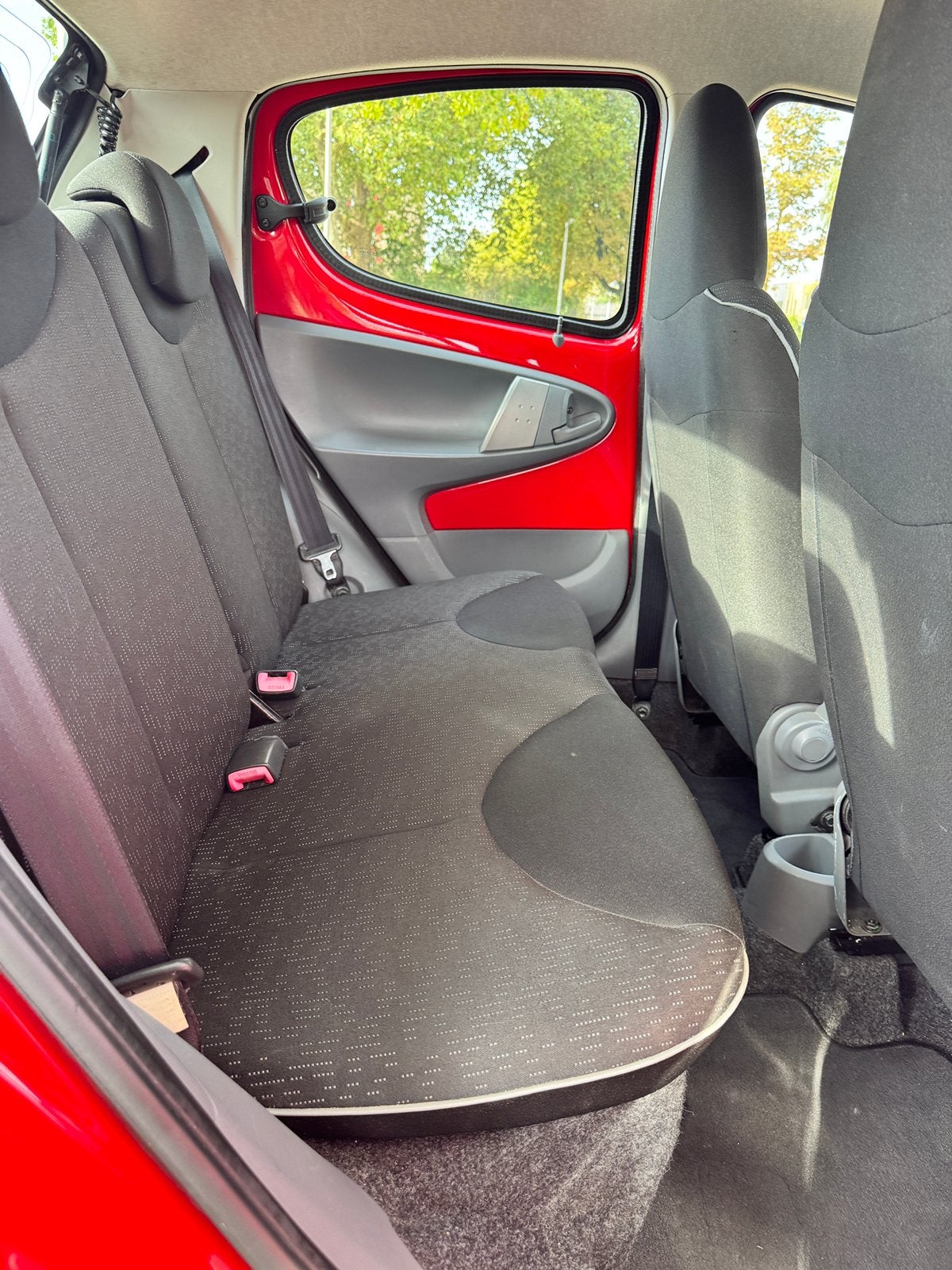 Peugeot 107| |5 DEURS | AİRCO | E-RAMEN | APK TOT 17-09-2027, Auto's, Voorwielaandrijving, 4 stoelen, 68 pk, Handgeschakeld