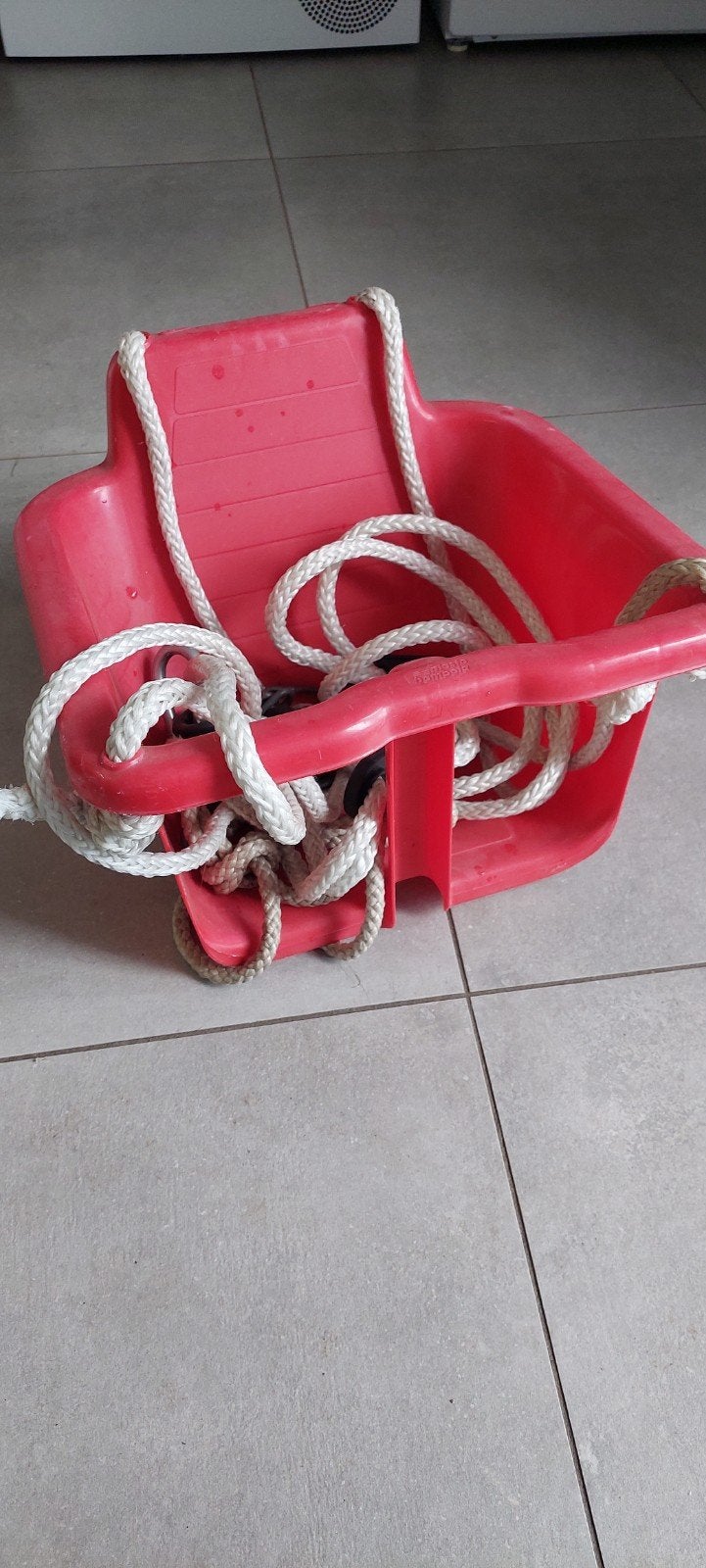 Rode babyschommel voor binnen en buiten, Ophalen of Verzenden, Gebruikt, Schommel