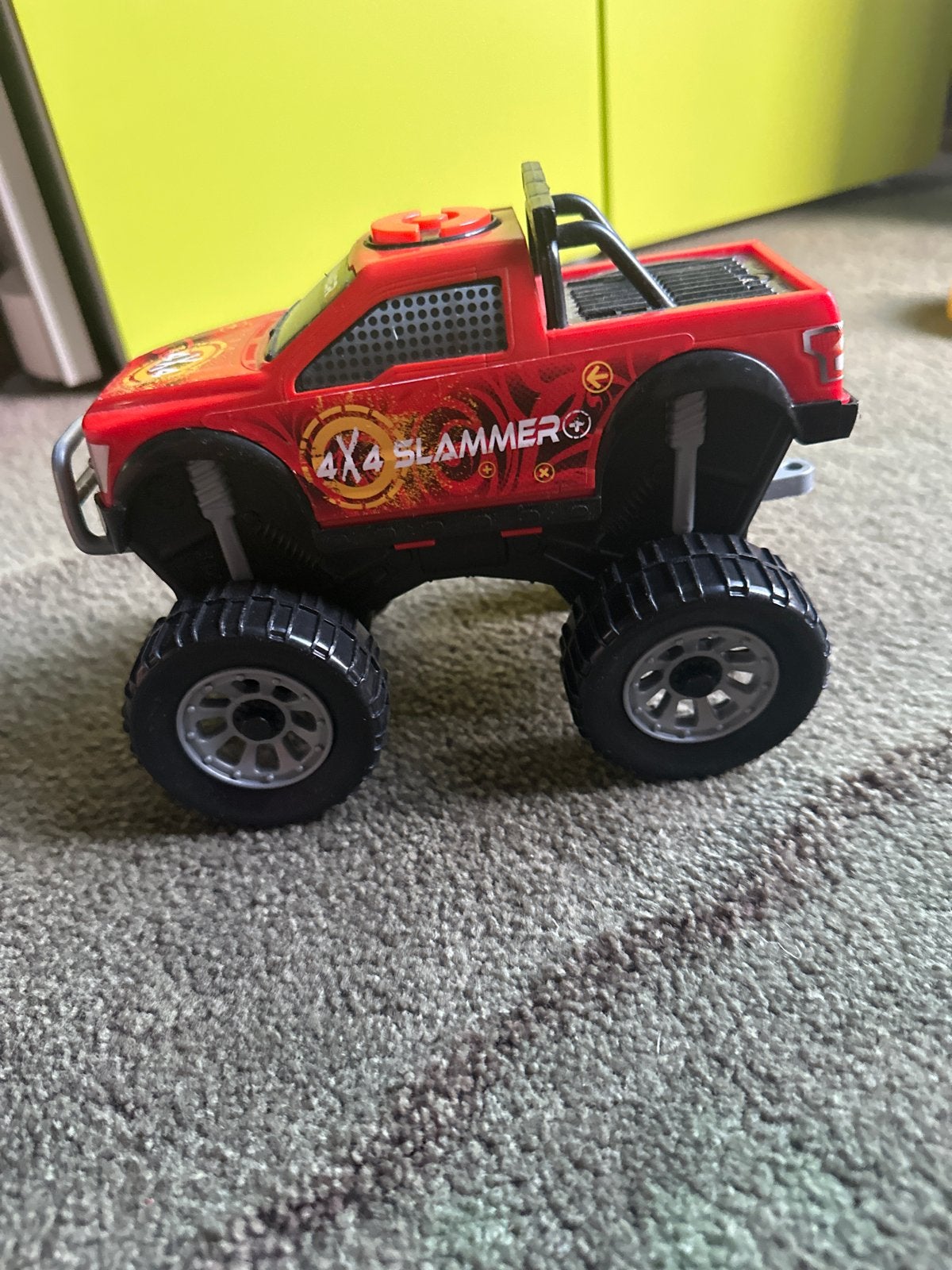 Rode 4x4 Slammer Monster Truck Speelgoedauto, Ophalen of Verzenden, Gebruikt