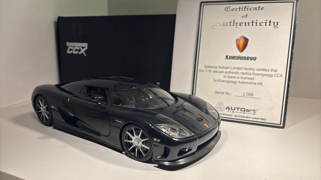 Koenigsegg ccx black autoart 1.18, Hobby en Vrije tijd, Modelauto's | 1:18, Ophalen of Verzenden, Autoart, A, A