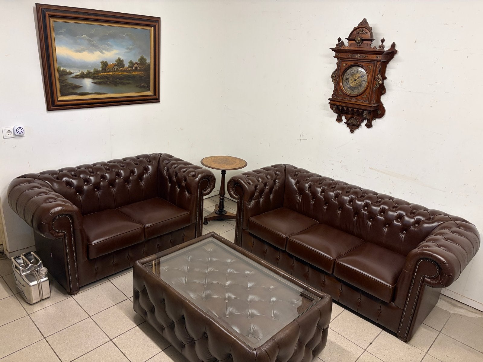 Chesterfield bankstel (2-zits, 3-zits) en salontafel leer, 7671cm, Gebruikt, Rechte bank, 200 tot 250 cm