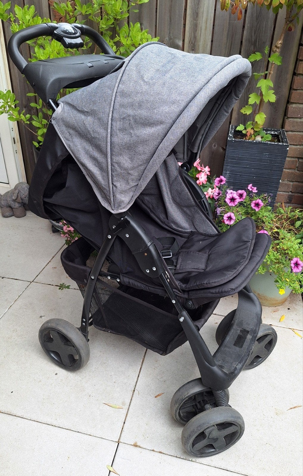 Een goede, nette buggy/kinderwagen van VidaXL tot 15 kg, Ophalen, Gebruikt, Overige merken, Verstelbare rugleuning