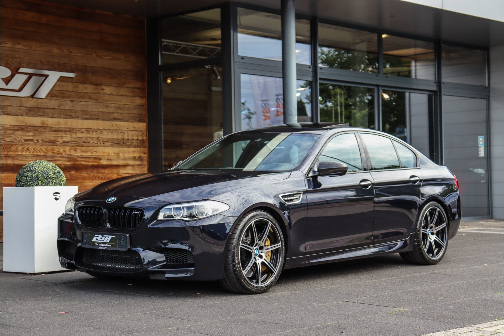 BMW 5 Serie M5 Competition Edition 1/15 Collectors item *Cer, Auto's, BMW, Automaat, Achterwielaandrijving, Zwart, Bedrijf