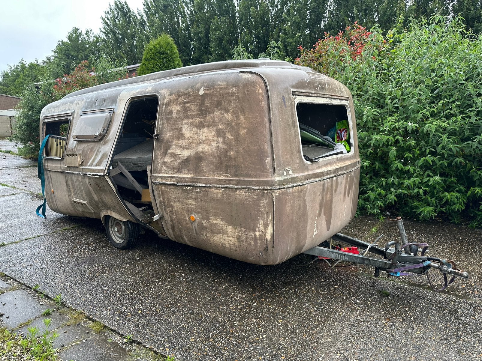 Gratis diverse caravan caravans op te halen, Particulier, Rondzit, Tot en met 2