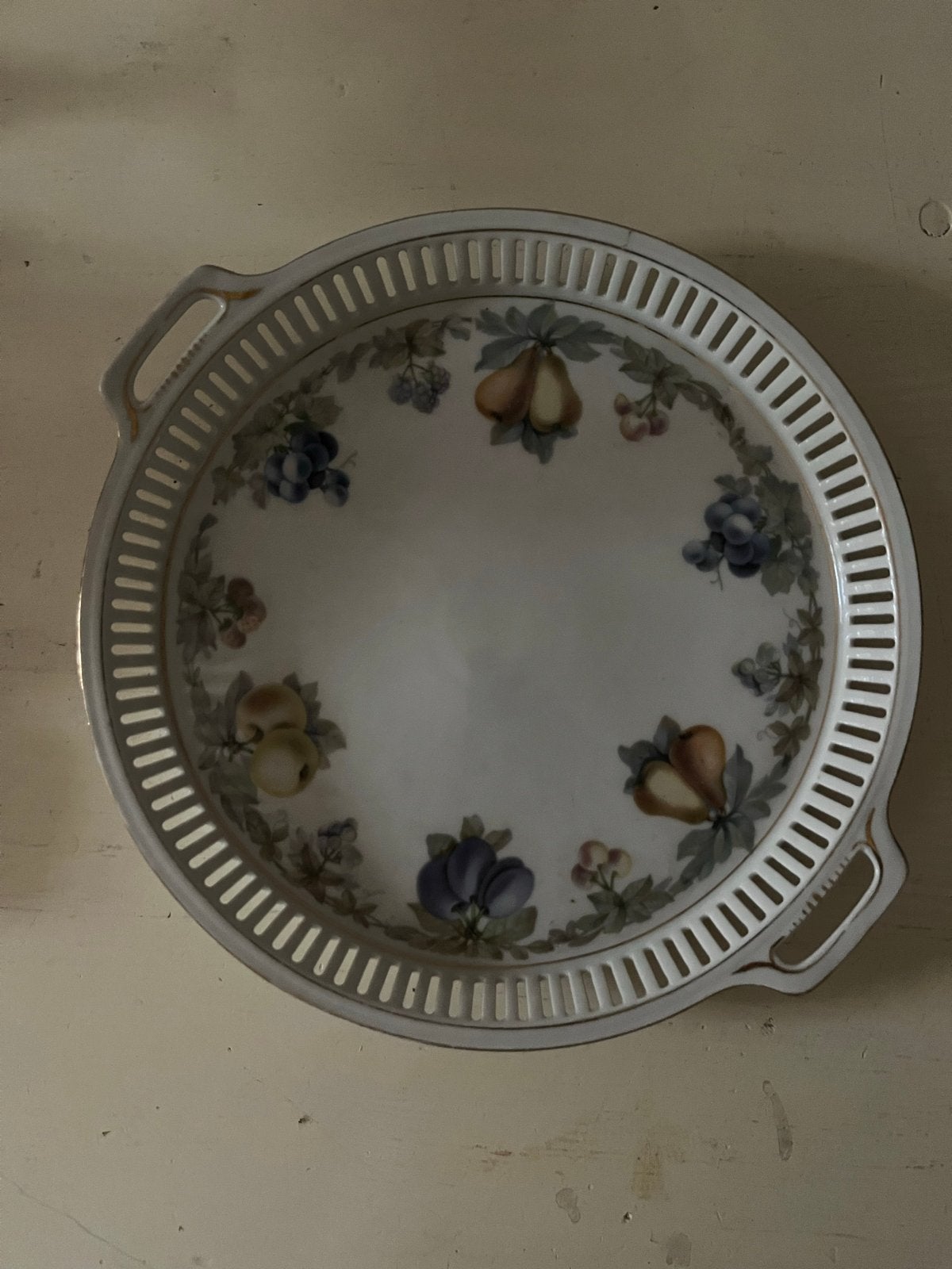Gebakset met fruitservies - 1 grote schaal, 12 schoteltjes, Antiek en Kunst, Ophalen