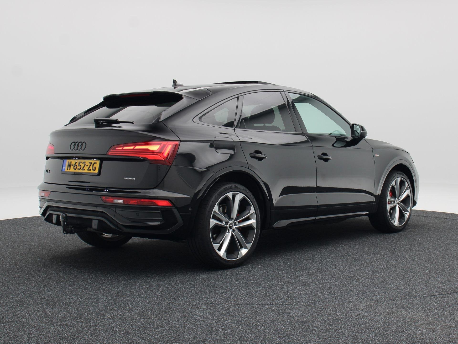 Audi Q5 Sportback 50 TFSi 299 Pk e S edition | Luchtvering |, Auto's, Automaat, Dealer onderhouden, 14 kWh, Gebruikt
