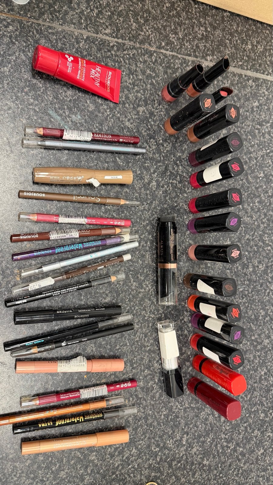 Bourjois make-up partij - 38 stuks, Gebruikt, Overige kleuren, Gehele gezicht, Ophalen of Verzenden