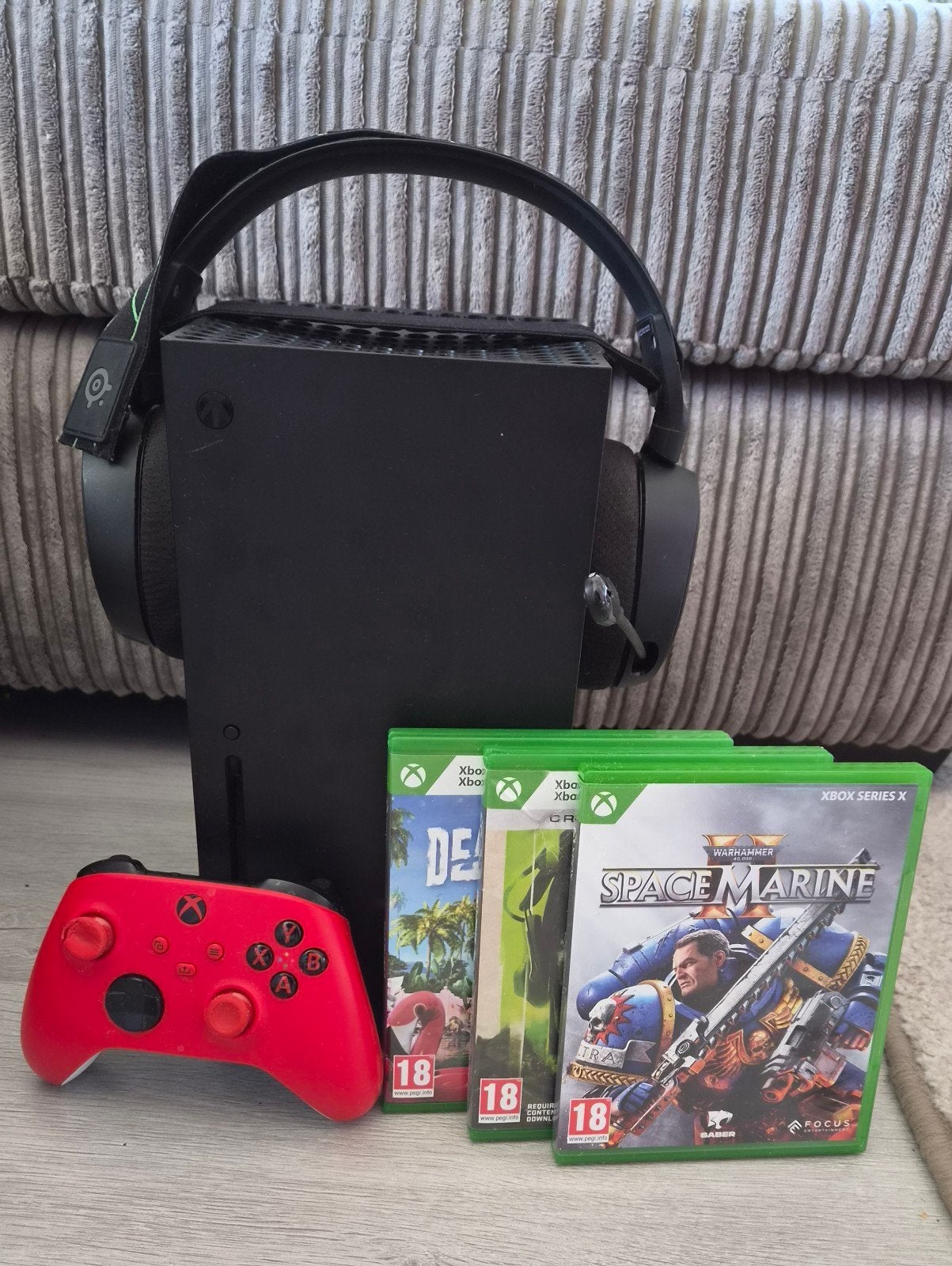 Xbox Series X 1 TB met accessoires en spellen, Spelcomputers en Games, Spelcomputers | Xbox Series X en S, Ophalen, Zo goed als nieuw