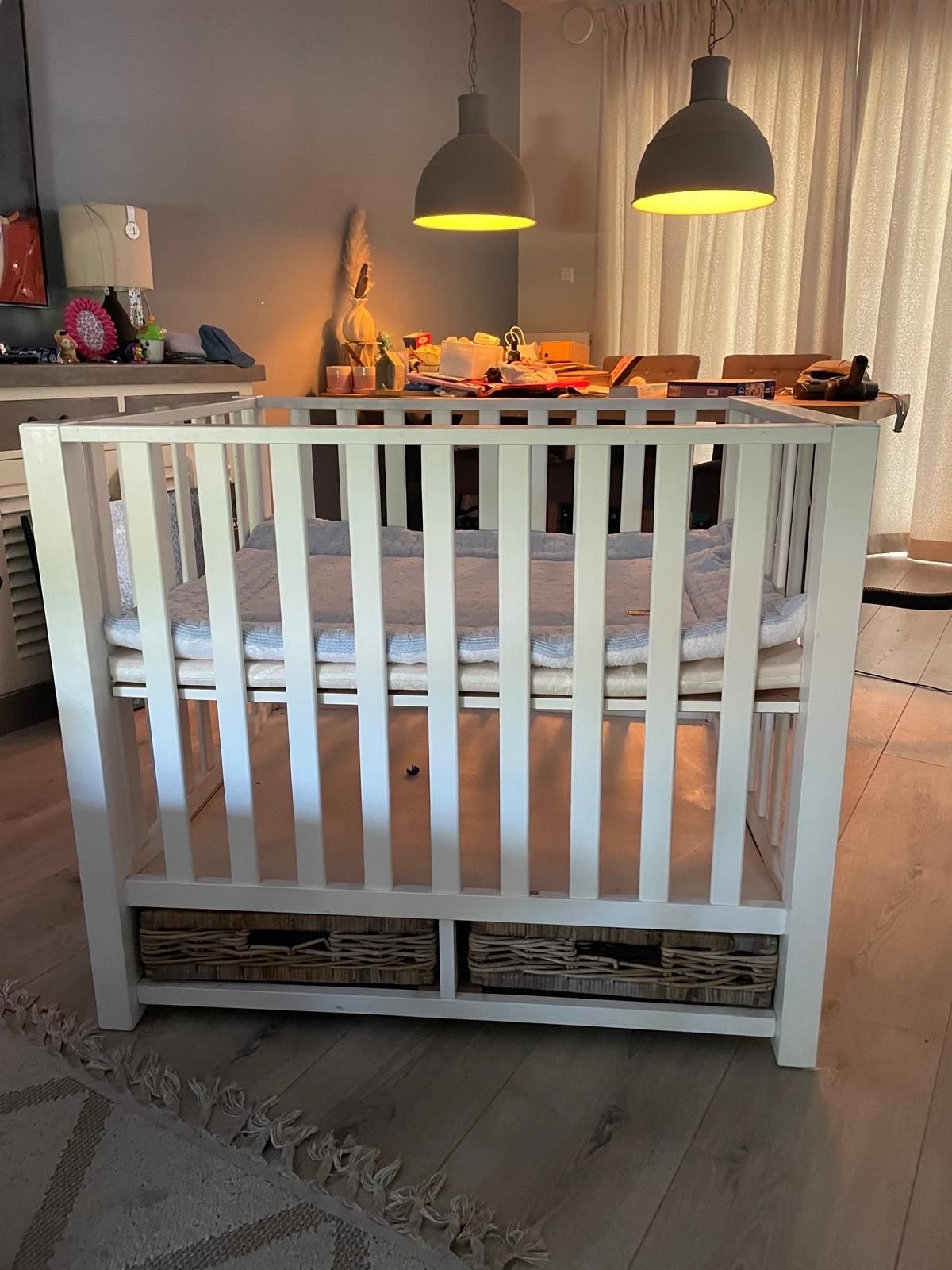 Witte box van Babypark met opbergmanden, Ophalen, Zo goed als nieuw, Rechthoekig, Lade