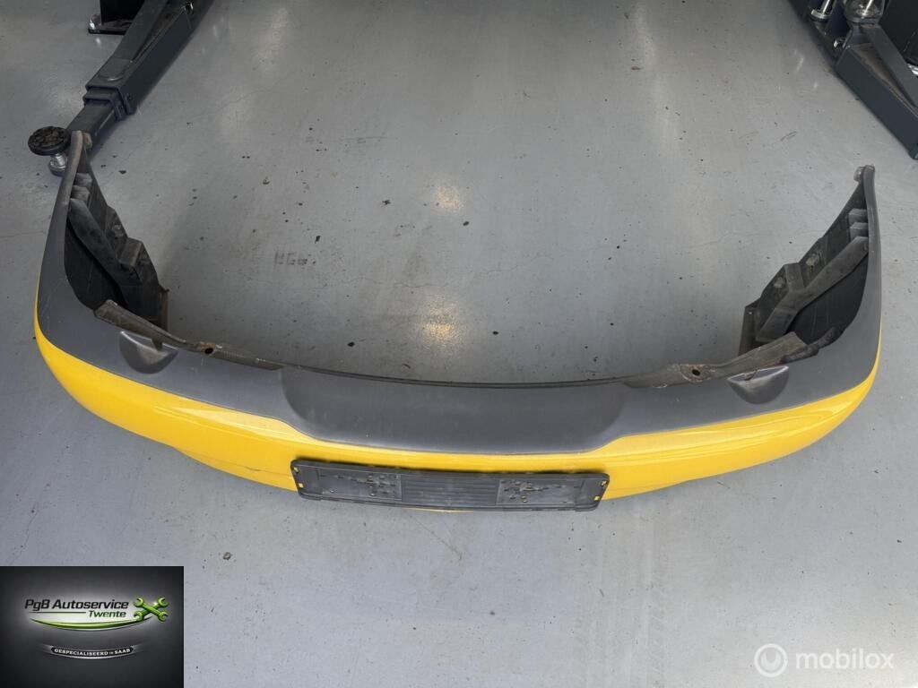 Saab 9-3 Aero viggen voor bumper in nette staat, Gebruikt, Voor, Ophalen of Verzenden, Saab