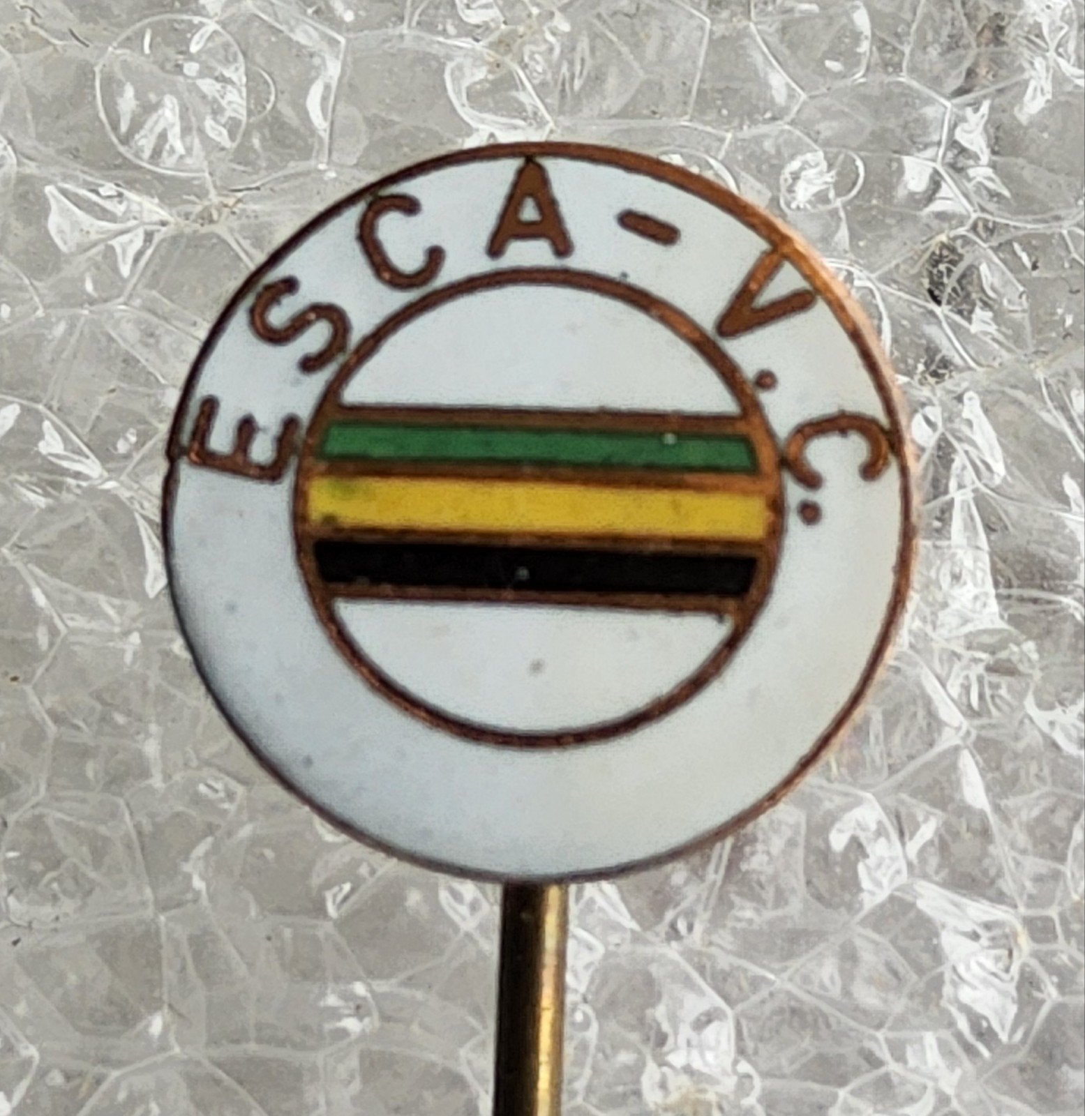 Emaille Speldje Enka Sport Club Arnhem - Vitesse Combinatie, Ophalen of Verzenden, Gebruikt, Overige onderwerpen, Speldje of Pin
