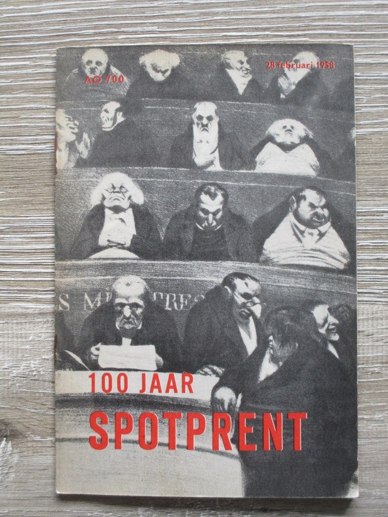 AO 700 100 jaar spotprent, Ophalen of Verzenden, Gelezen, Europa
