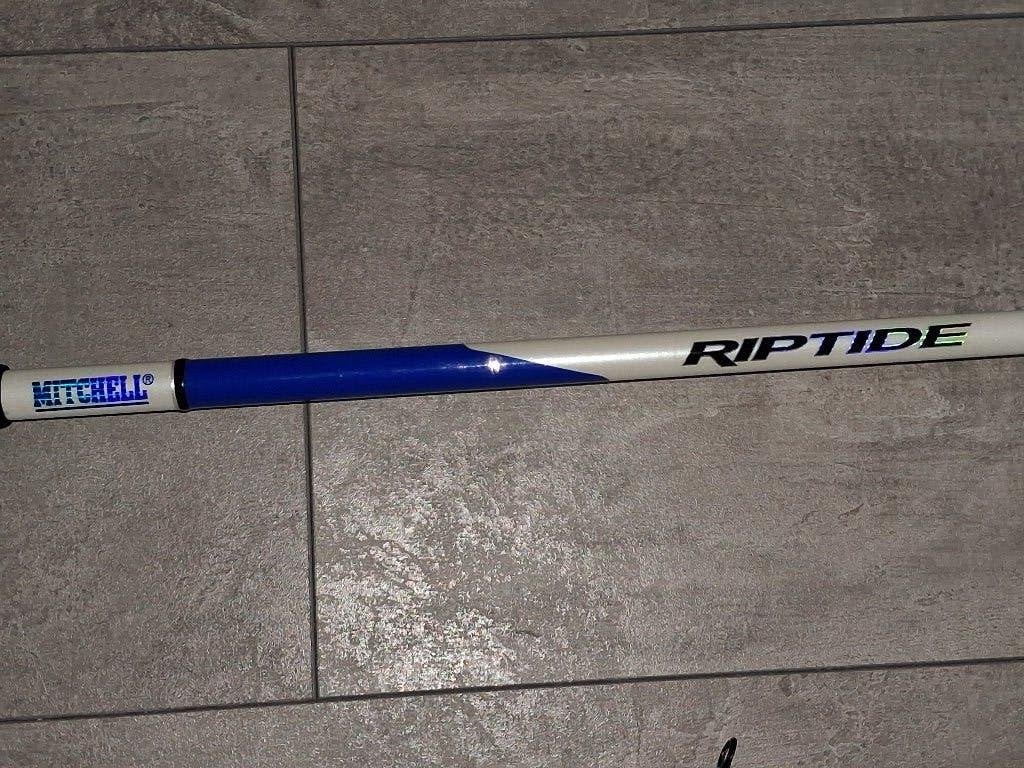 mitchell riptide zeebaars hengel 3,30 mtr 30-90 GRAM €35,00, Ophalen, Zo goed als nieuw, Werphengel