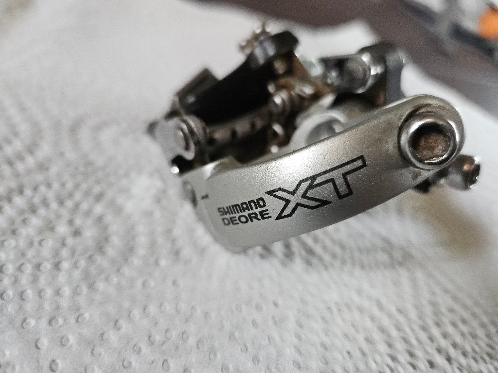 Shimano XT voorderailleur (Vintage +-26 jaar oud), Gebruikt, Ophalen of Verzenden, Derailleur of Ketting, Aluminium