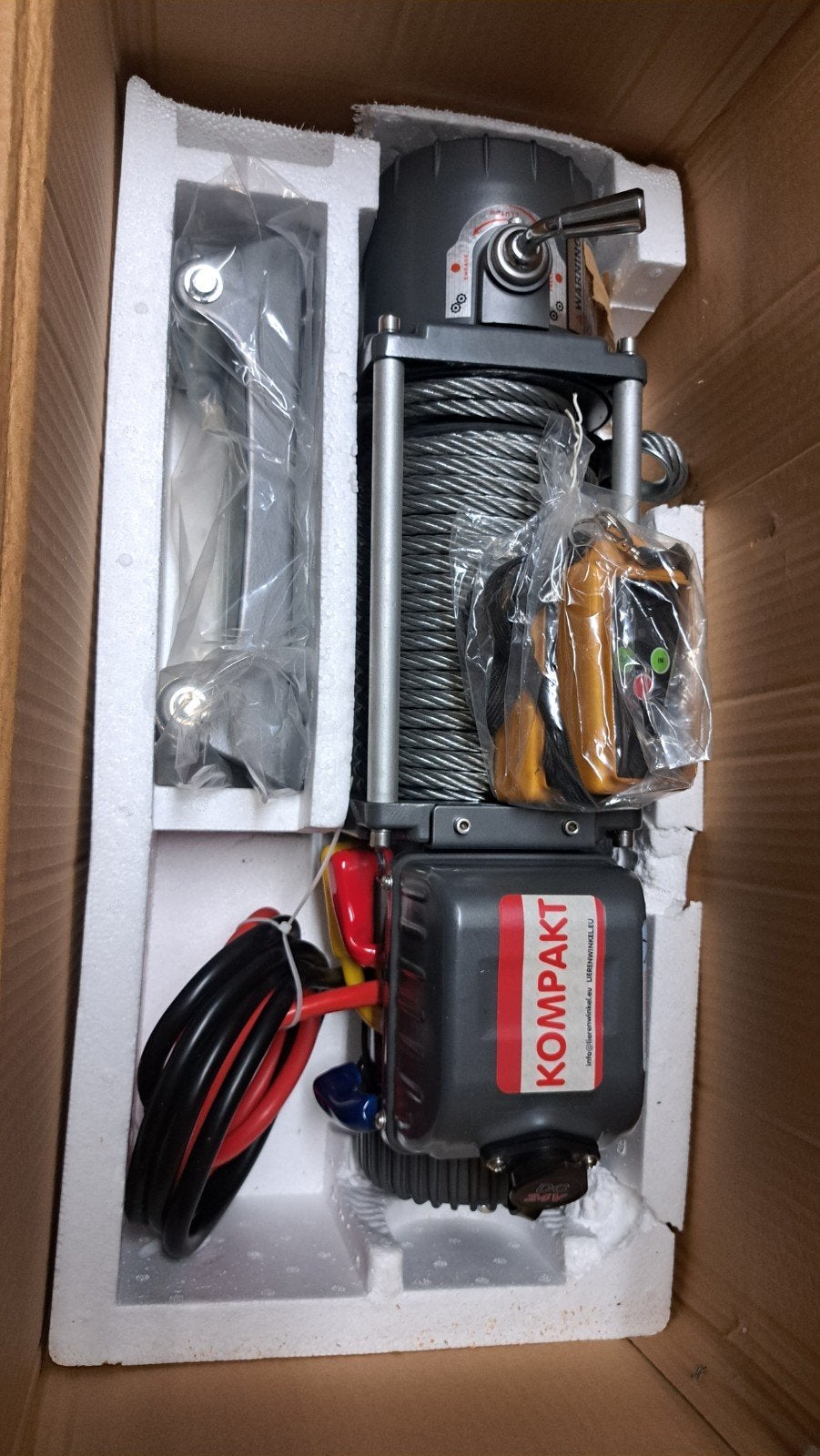 electrische lier met 2 afstandsbedieningen Nieuw, Ophalen of Verzenden, Nieuw