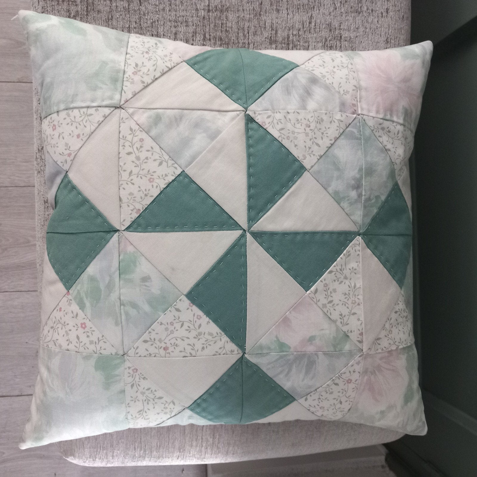 Patchwork handgemaakt sierkussen, Ophalen of Verzenden, Nieuw, Vierkant