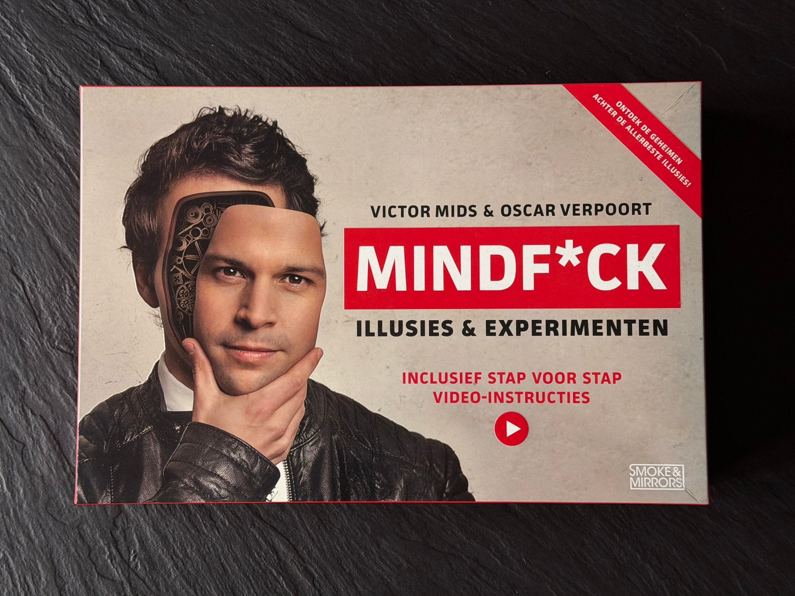 Mindf*ck Illusies & Experimenten goocheldoos - compleet, Ophalen of Verzenden, Zo goed als nieuw