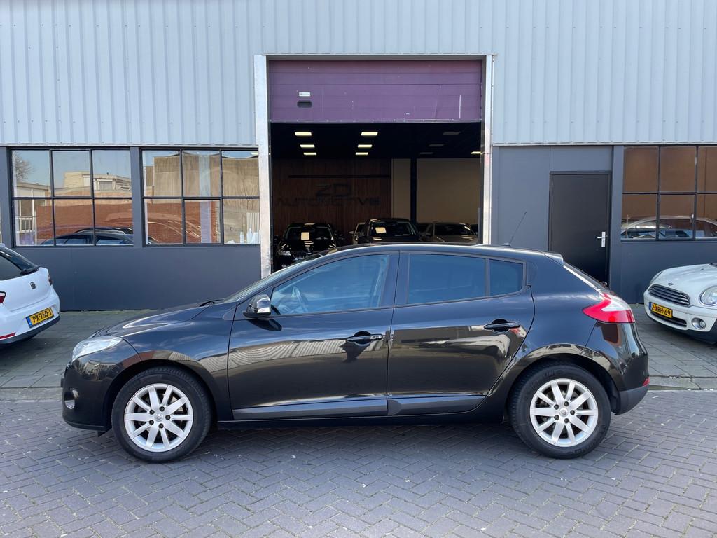 Renault Mégane 1.6 Expression, Auto's, Renault, Voorwielaandrijving, Gebruikt, 4 cilinders, Zwart
