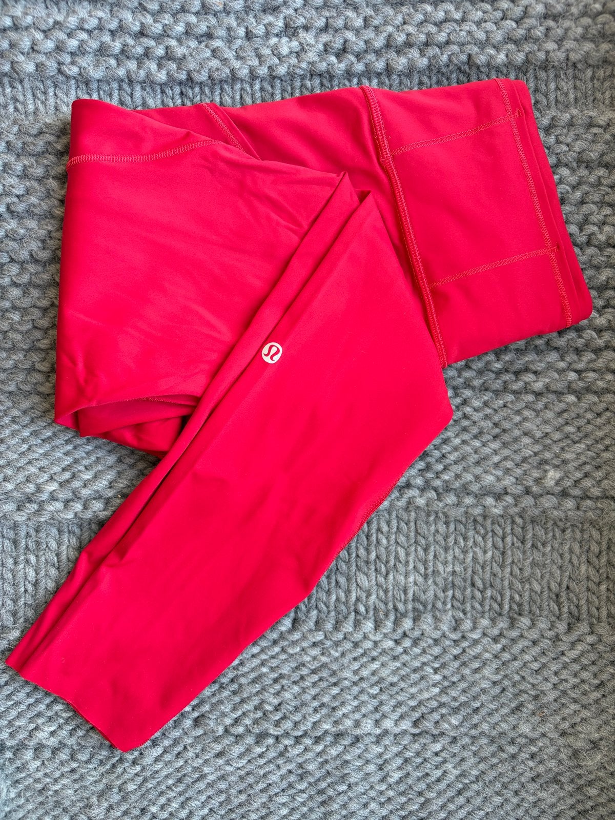 Lululemon Fast and Free 6 pocket hardlooplegging rood maat 6, Kleding | Dames, Ophalen of Verzenden, Zo goed als nieuw, Hardlopen of Fietsen