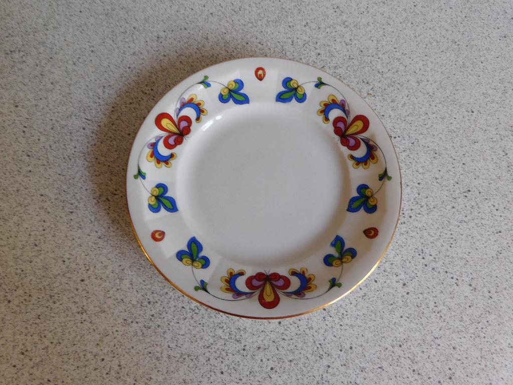 Bord 16 cm. Boerenroos 1960 Porsgrund Norway, Ophalen of Verzenden