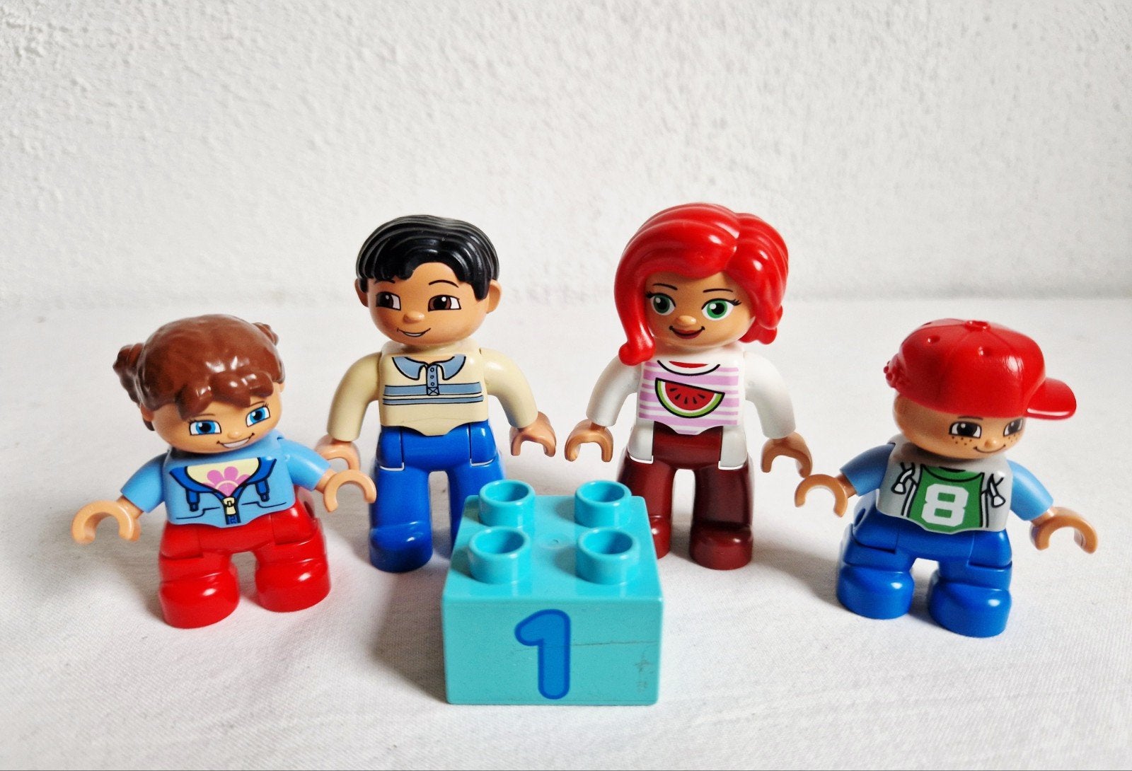 Duplo poppetjes gezin 6 verschillende prijs per gezin, Ophalen of Verzenden, Gebruikt, Duplo