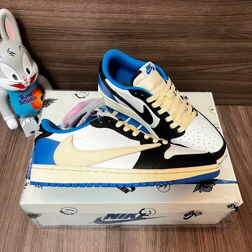 Nike Air Jordan 1 Low Travis Scott Military Blue, Nike, Nieuw, Sneakers of Gympen, Verzenden