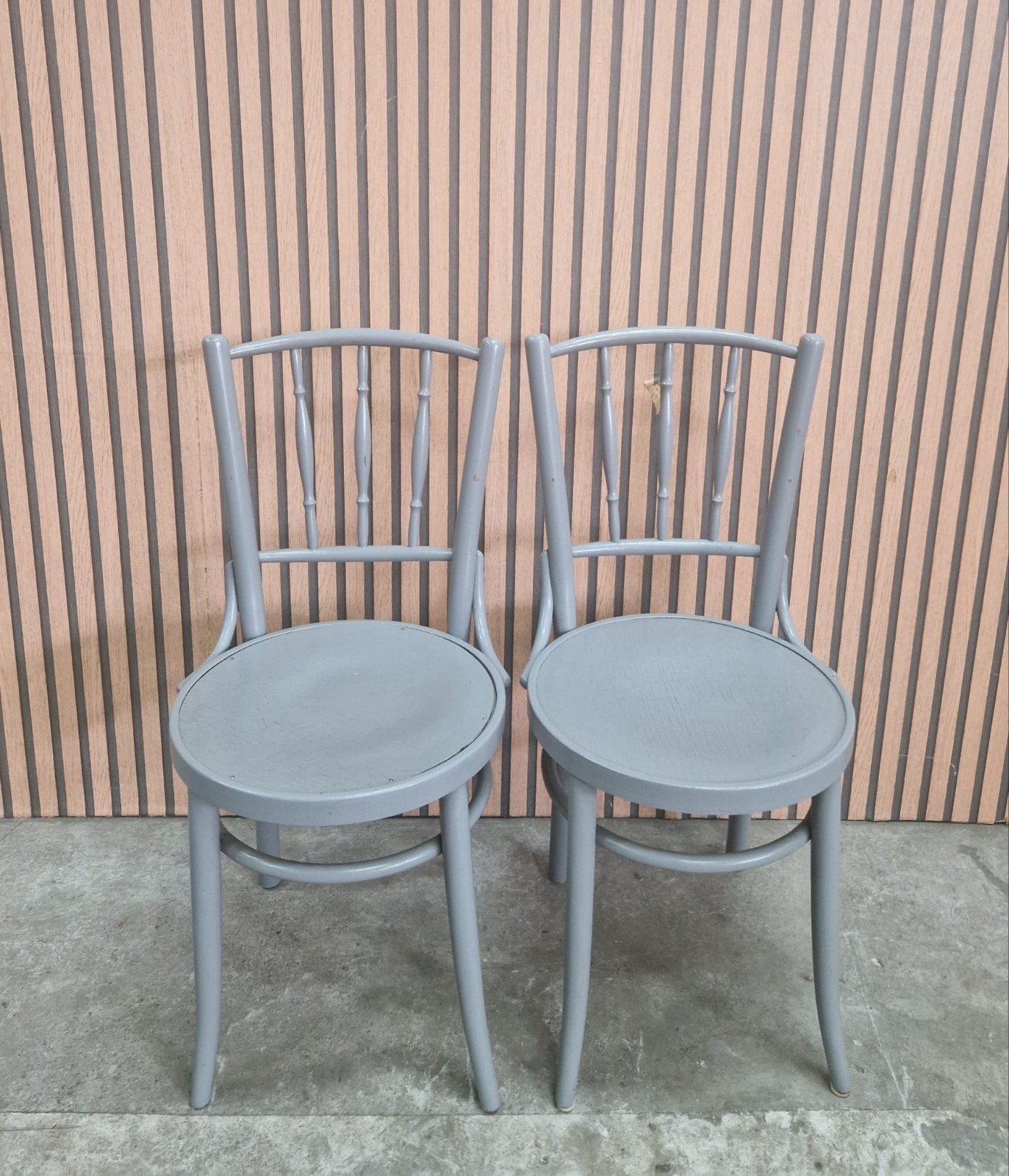 Laatste 4 x cafestoelen bistro stoelen hout Thonet horeca, Ophalen of Verzenden, Zo goed als nieuw, Grijs, Vijf, Zes of meer stoelen