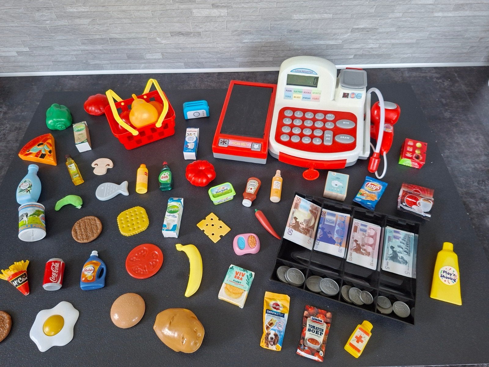 Mini's boodschapjes winkeltje spelen kassa mandje briefgeld, Ophalen of Verzenden, Kunststof