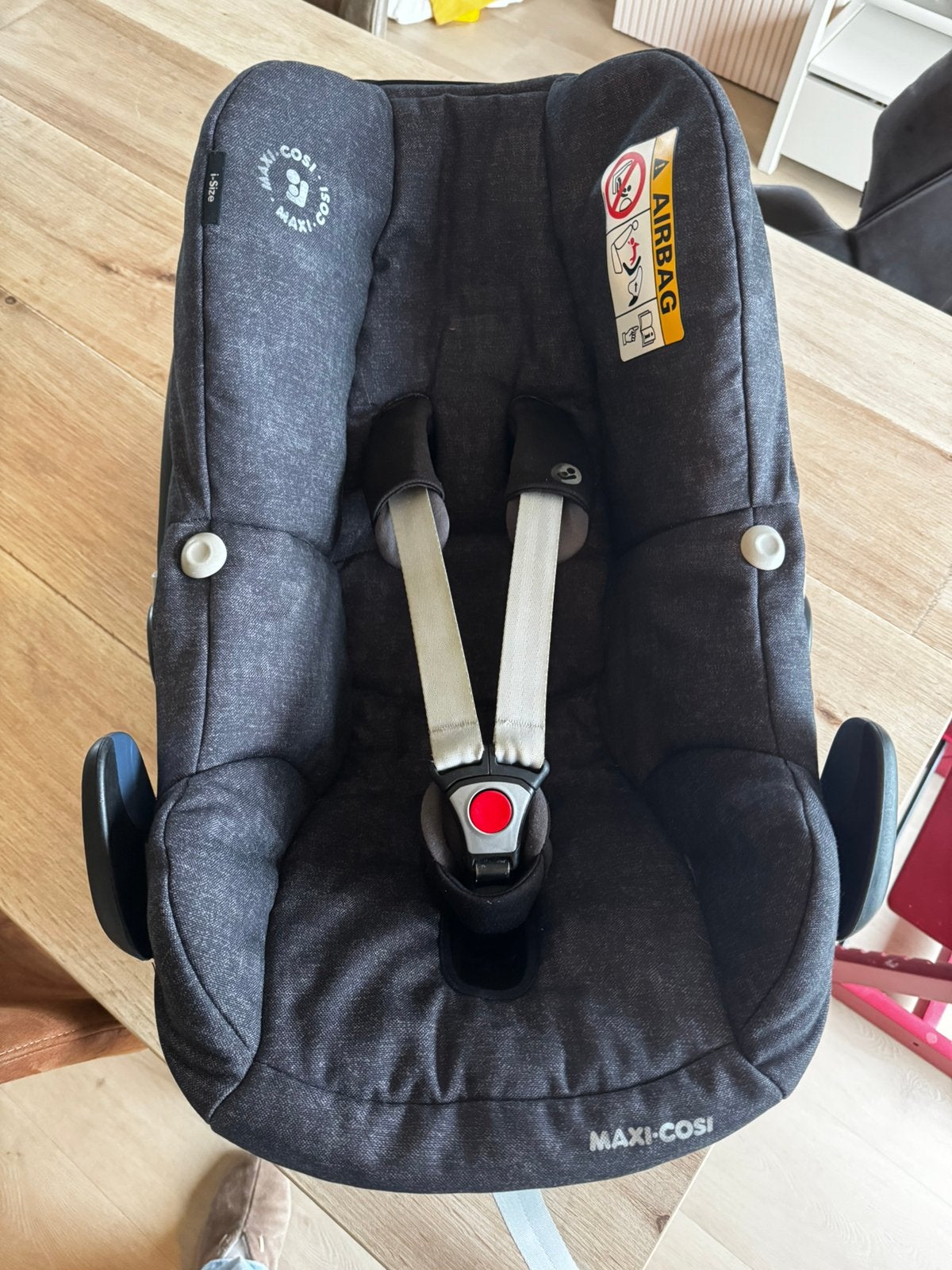 Maxi-Cosi Pebblepro, Ophalen, Autogordel of Isofix, Gebruikt, 9 t/m 18 kg