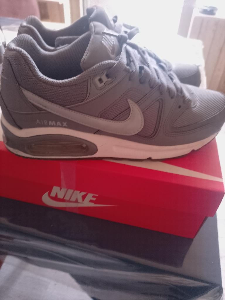 NIKE AIR MAX MAAT 41, Kleding | Heren, Schoenen, Overige kleuren, Sportschoenen, Nike, Ophalen of Verzenden