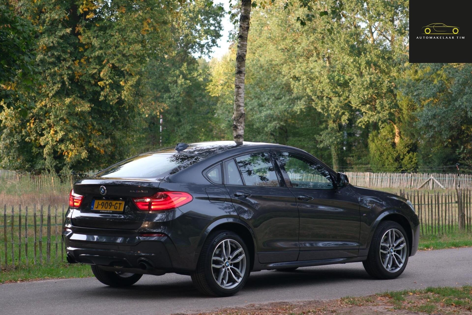BMW X4 M40i High Executive / Full Options / Pano / Trekhaak, Auto's, Automaat, Gebruikt, 2000 kg, Leder