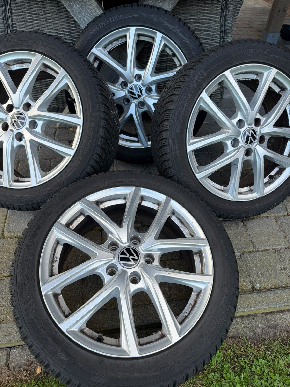 Nette 5x112 velgen met Vredestein winterbanden 225/45 R17, Ophalen, Gebruikt, Banden en Velgen, 17 inch