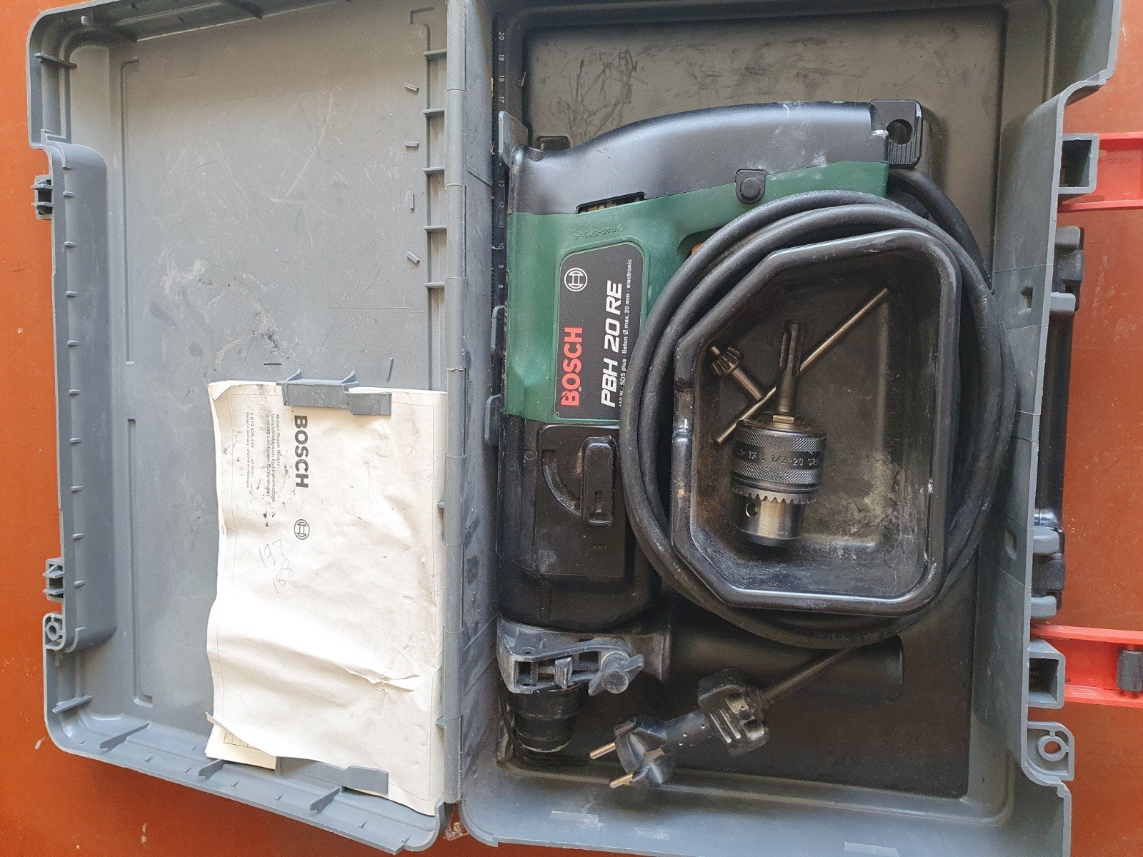 Bosch PBH 20 RE Boorhamer in koffer, Boor- en/of Breekhamer, Ophalen of Verzenden, Klopboormechanisme, Gebruikt