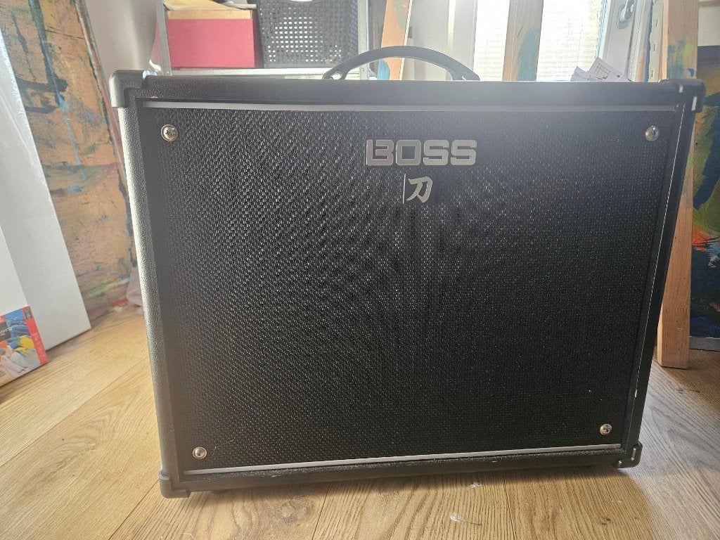 Boss Katana 100 MKI incl footswitch, Muziek en Instrumenten, Versterkers | Bas en Gitaar, Ophalen, Zo goed als nieuw, Gitaar, 100 watt of meer