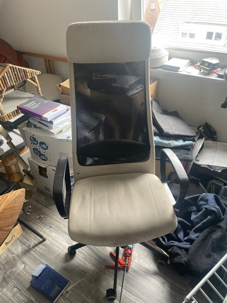 ikea markus stoel wit met zwart, Ophalen of Verzenden, Zo goed als nieuw, Wit
