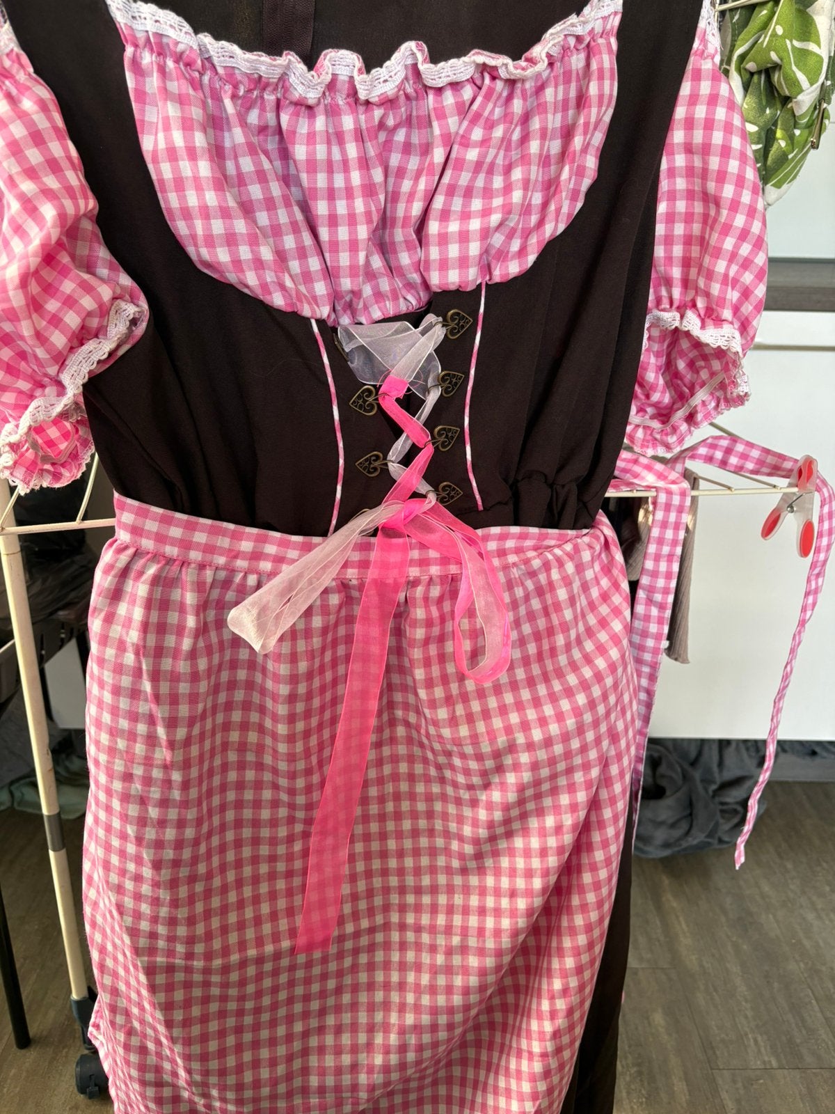 Oktoberfest jurk, Ophalen, Zo goed als nieuw, Maat 38/40 (M), Overige thema's