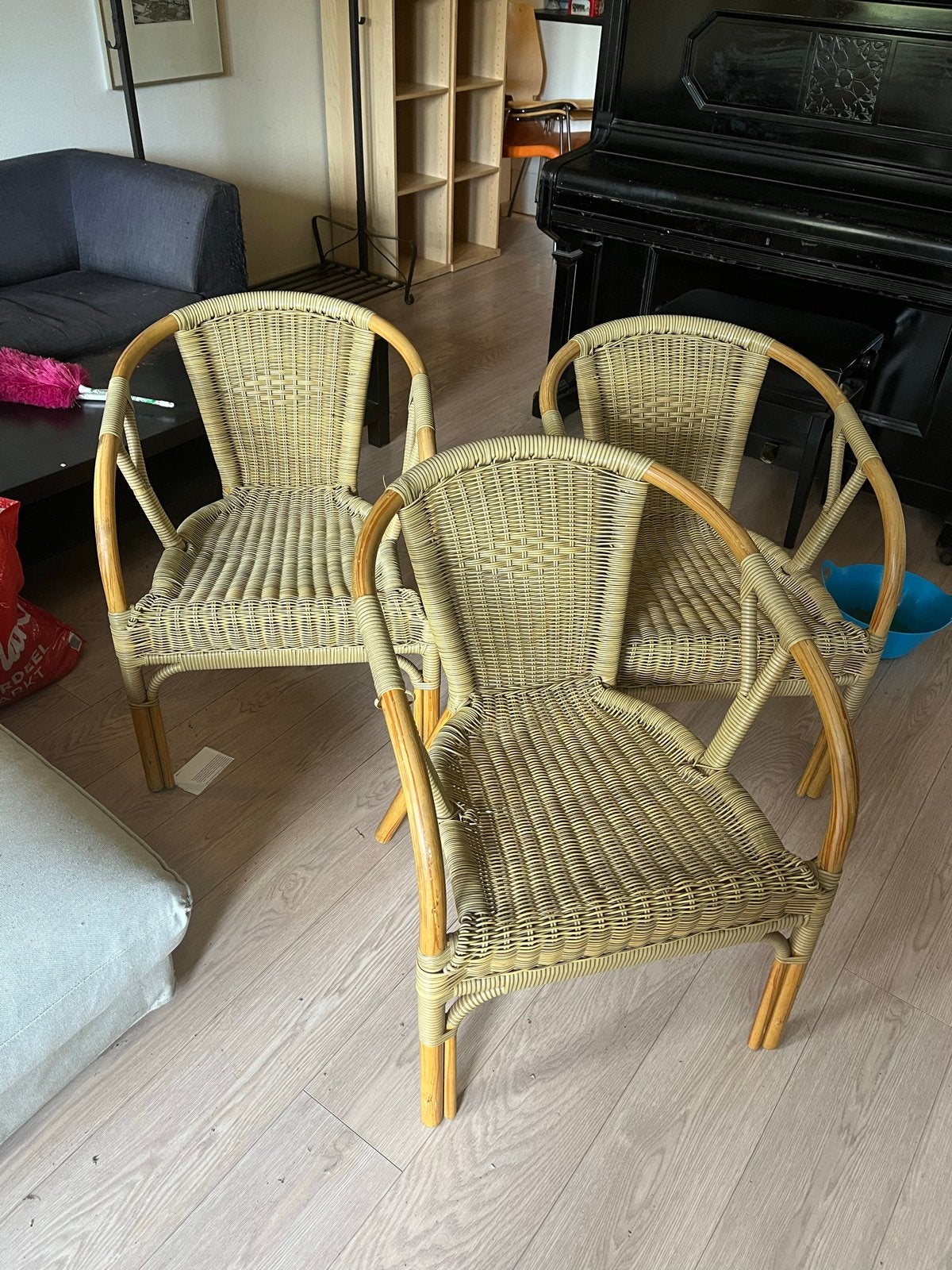 3 gebruikte plastic rotan tuinstoelen, Tuin en Terras, Ophalen, Gebruikt, Plastic