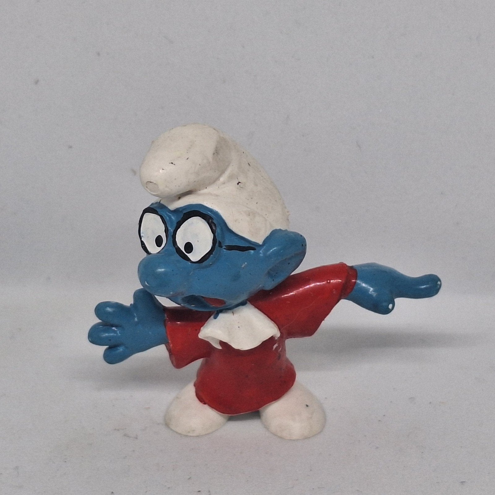 Advocaat Brilsmurf 20016 - Rode Toga, Verzamelen, Ophalen of Verzenden, Gebruikt, Brilsmurf, Poppetje, Figuurtje of Knuffel