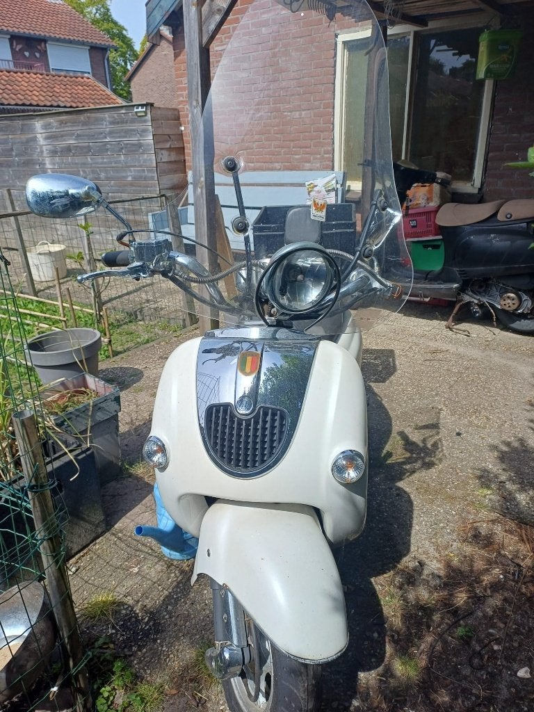 benzhou scooter, Ophalen, Gebruikt, Benzine, Overige merken