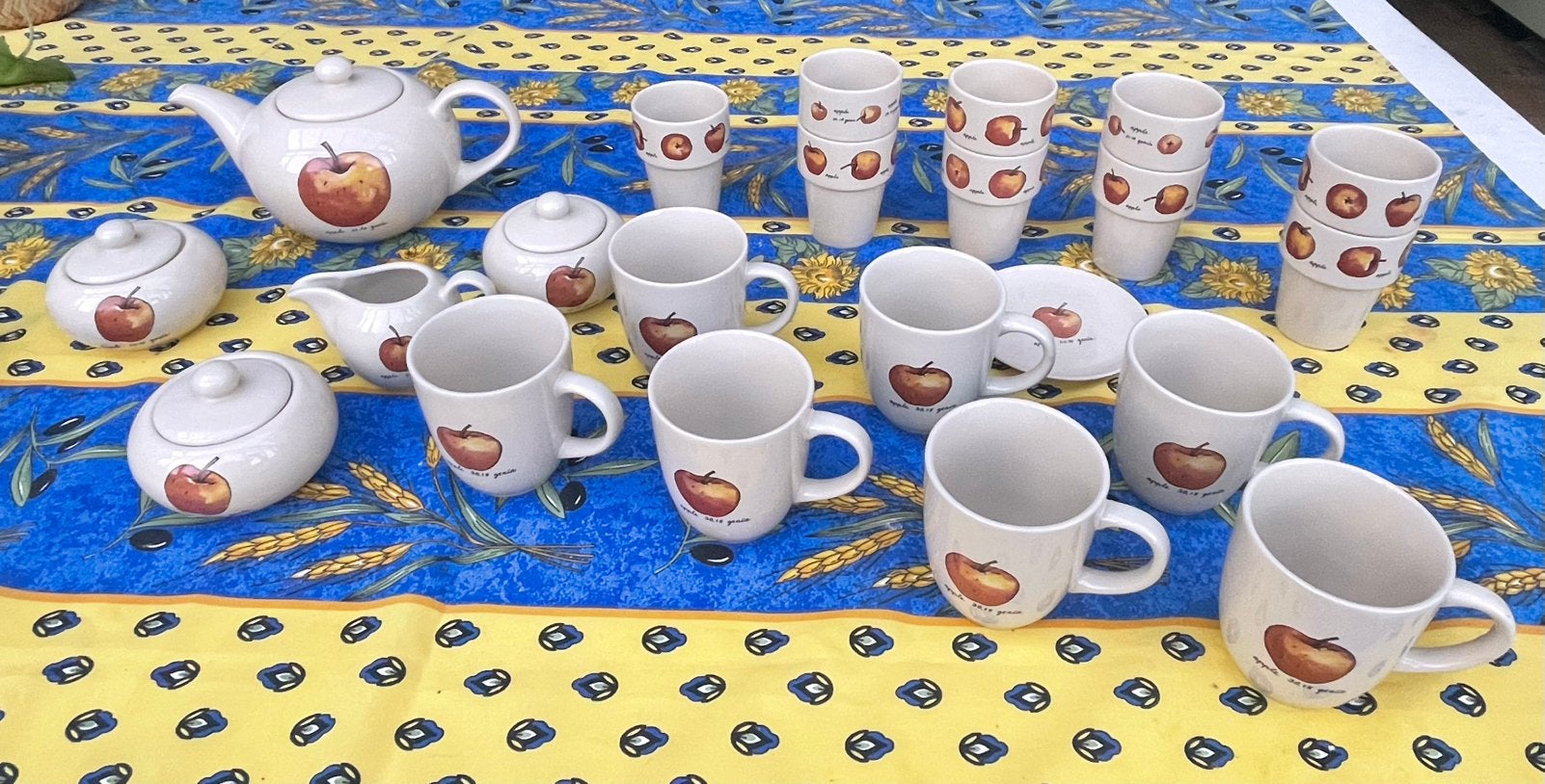 Apple servies Jet Ter Steege Rijssen, Ophalen, Nieuw, Overige stijlen, Kop(pen) en/of Schotel(s)