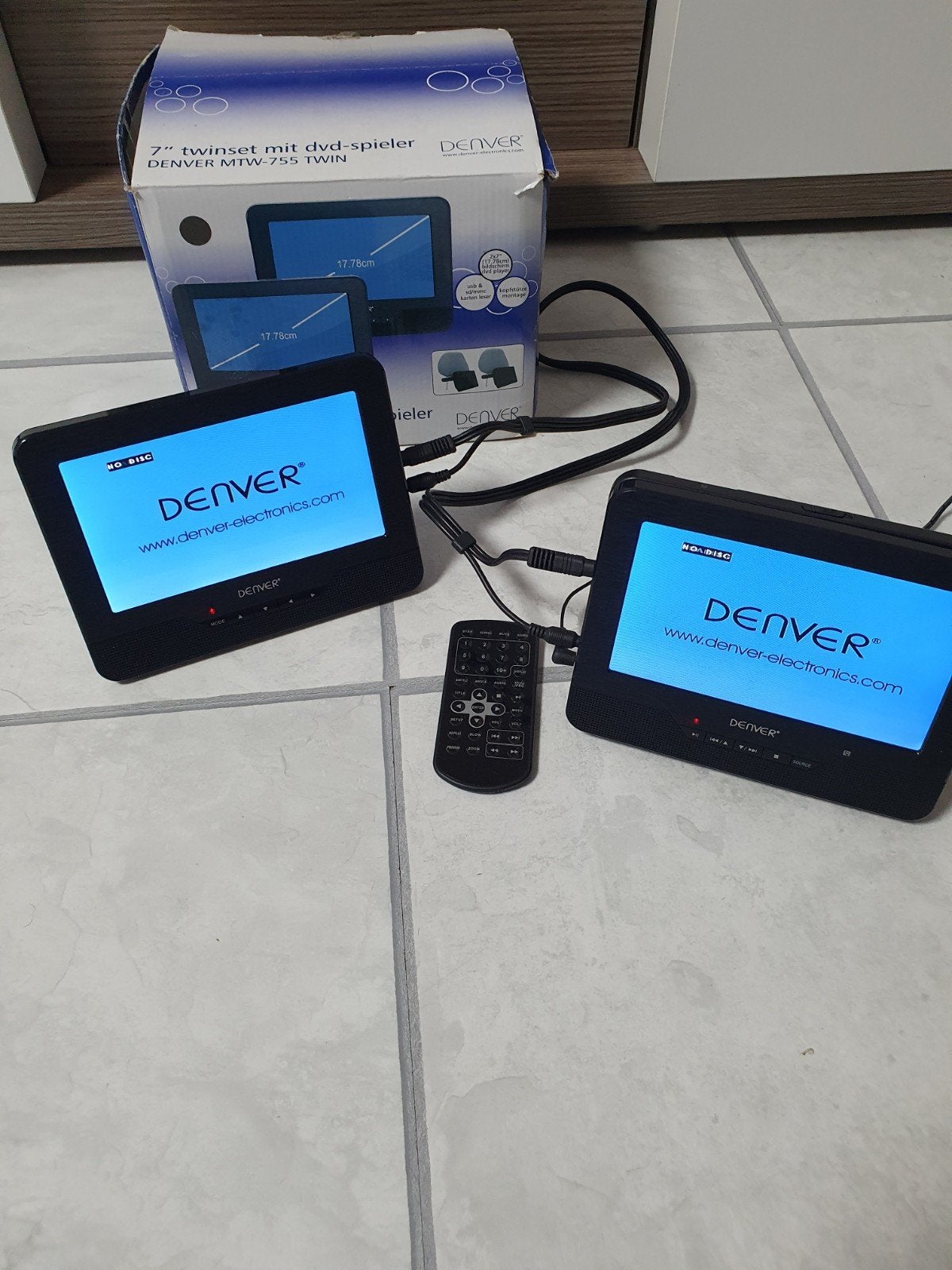Denver portable dvd speler met 2schermen, Audio, Tv en Foto, Dvd-spelers, Ophalen of Verzenden, Zo goed als nieuw, Overige merken