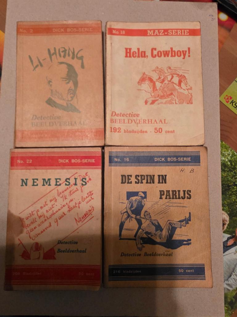 Dick Bos 4 boekjes jaren 40, Meerdere stripboeken, Ophalen of Verzenden, Gelezen