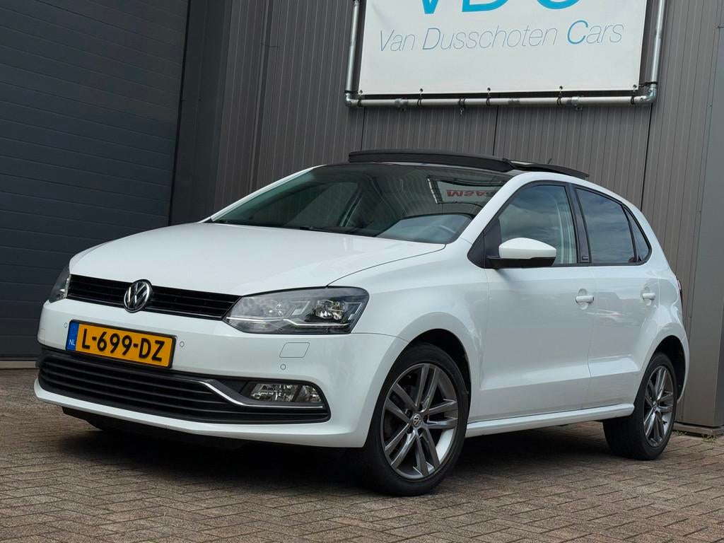 Volkswagen Polo 1.0 Comfortline | Schuifdak | Stoelverwarmin, Auto's, Volkswagen, Voorwielaandrijving, Stof, Wit, Bedrijf