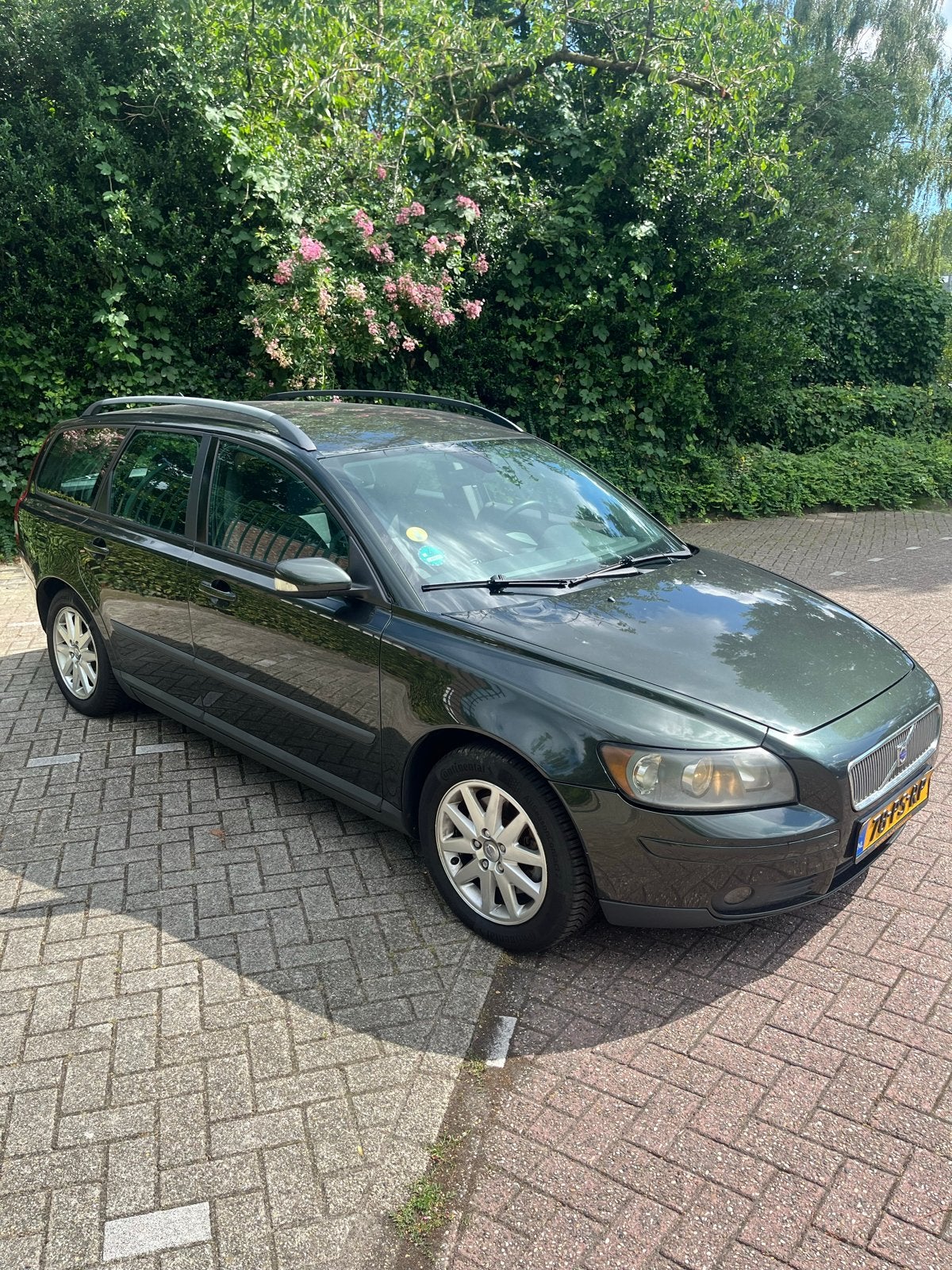 Volvo V50 2.4 170PK 2004 Groen trekhaak, Auto's, Volvo, Voorwielaandrijving, 1362 kg, 700 kg, Origineel Nederlands