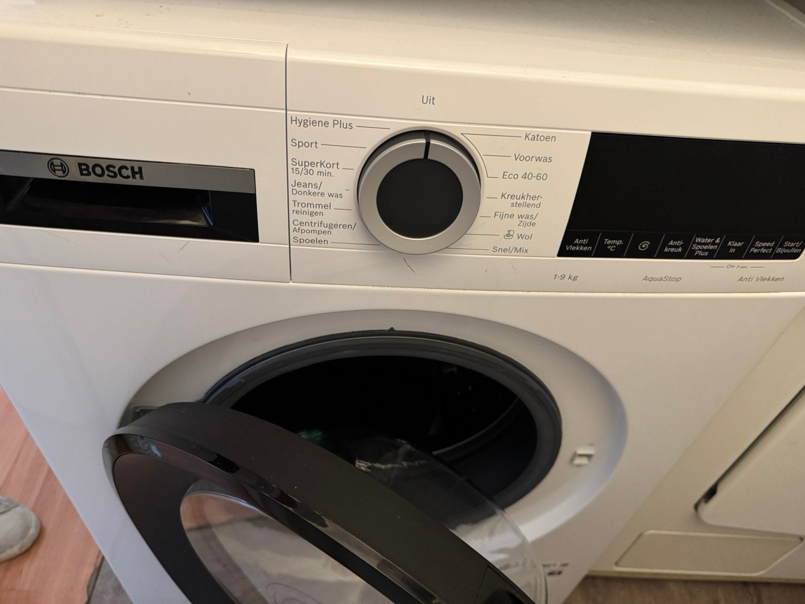Bosch wasmachine (WGG14408NL), Ophalen, 1200 tot 1600 toeren, 8 tot 10 kg, Zo goed als nieuw