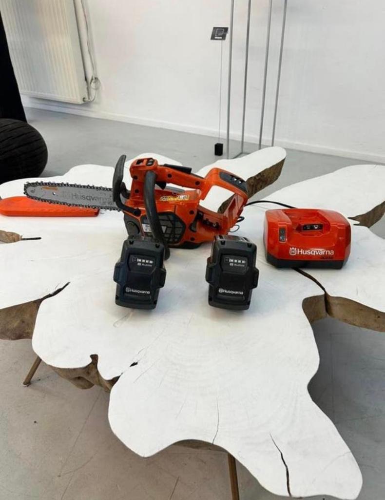 Husqvarna T 542i XPG Accu Kettingzaag, Ophalen of Verzenden, Zo goed als nieuw, Accu