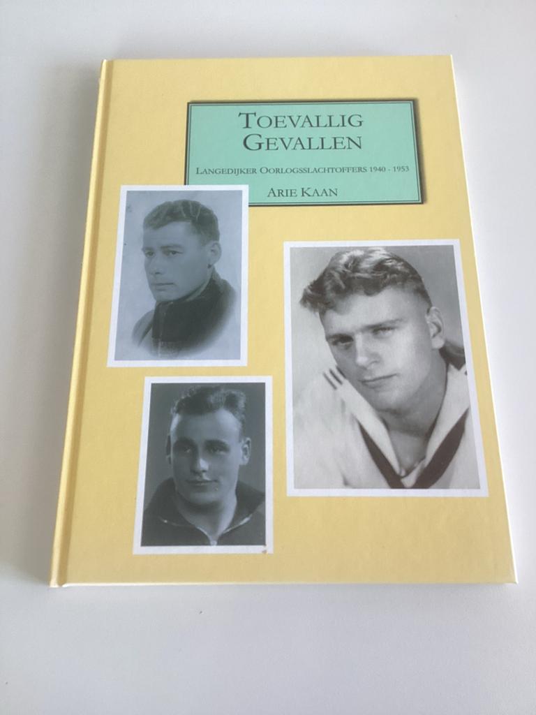 Toevallig Gevallen: Langedijker Oorlogsslachtoffers 1940-195, Ophalen of Verzenden, Tweede Wereldoorlog, Zo goed als nieuw, Algemeen