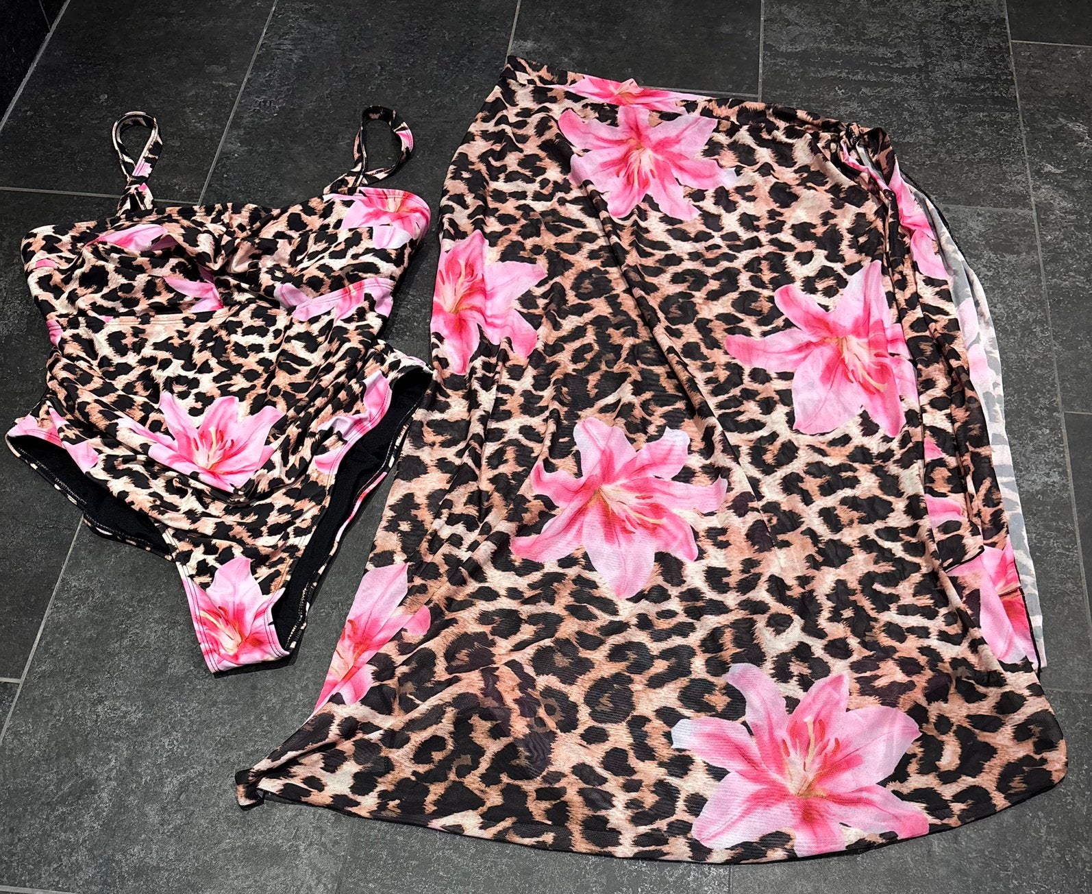 Shein badpak met omslagdoek maat xxl, Kleding | Dames, S, Overige kleuren, Badpak, Ophalen of Verzenden