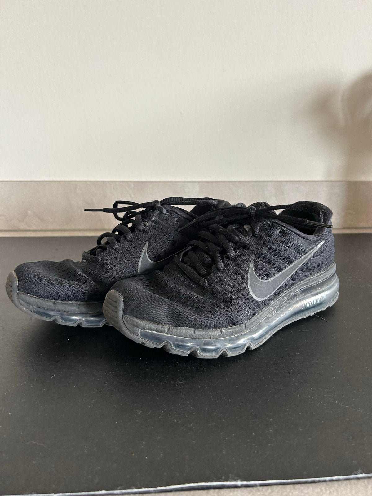 Nike Air Max 2017 Zwarte Sneakers, Kleding | Dames, Schoenen, Ophalen of Verzenden, Gedragen, Zwart, Sneakers of Gympen